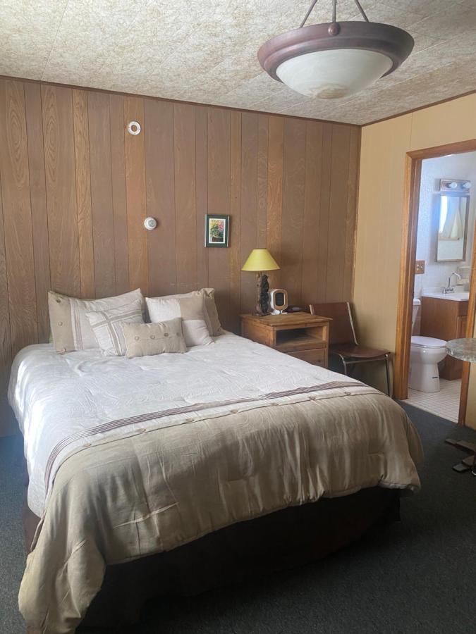 Tolsona Lake Lodge Glennallen Bagian luar foto